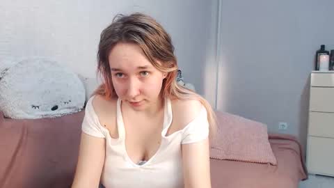 Lovely Hayley online show from January 10, 11:32 pm