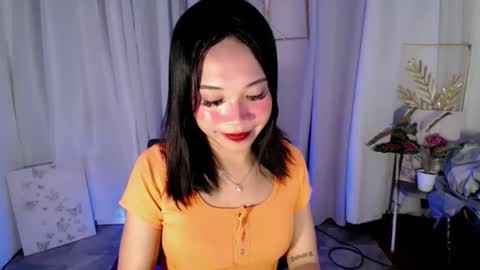 lovely_lianne online show from December 21, 9:10 pm