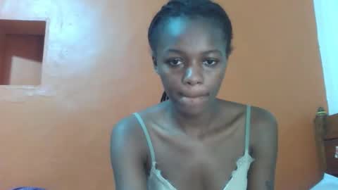 Lovely yvonne online show from October 10, 10:03 pm