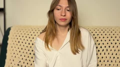 Kate only online show from April 27, 4:26 pm