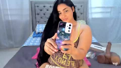 Kendall  online show from January 28, 10:34 pm