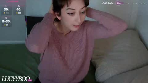 lovelylittlelucyy online show from February 14, 4:53 pm