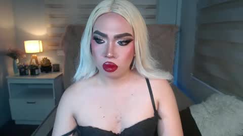 Rebeca online show from March 6, 5:43 pm