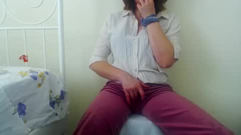 Snapshot of lovelymask chatting on January 27, 8:29 am Katerina Kate online show from January 27, 8:29 am