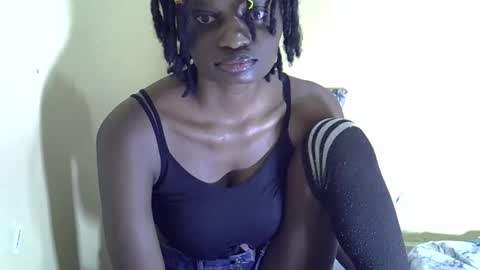 lovelymee2 online show from September 28, 9:35 pm