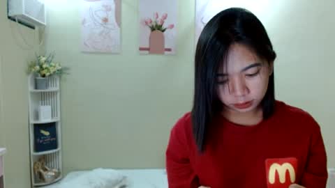 lovelypetitebigcock online show from June 14, 1:24 pm