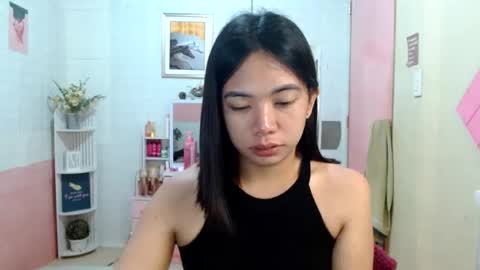 lovelypetitebigcock online show from February 15, 3:33 pm