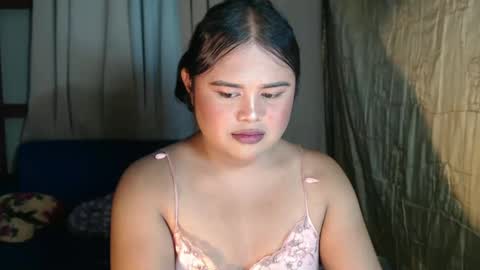 Snapshot of lovelypinaychubsx chatting on February 12, 6:30 pm lovely online show from February 12, 6:30 pm