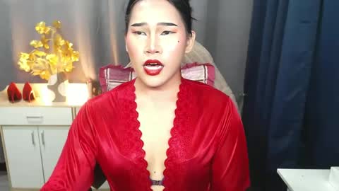 Snapshot of lovelysugar18 chatting on February 2, 3:28 pm STWEET LINA online show from February 2, 3:28 pm