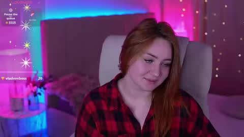 Snapshot of lovelyybell chatting on March 4, 10:13 am B E L L online show from March 4, 10:13 am