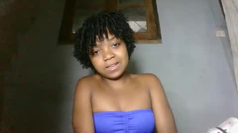 lovemarie08 online show from April 5, 2:58 pm