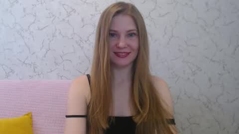Snapshot of lovepeanutgirl chatting on February 16, 12:54 pm Mary Love online show from February 16, 12:54 pm