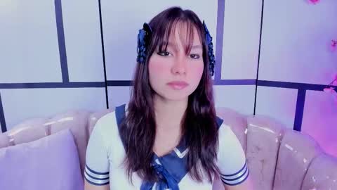 Love  online show from January 7, 8:47 pm