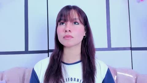 Love  online show from December 19, 8:04 pm