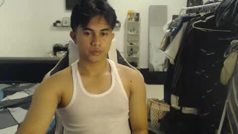 loverboyph04 online show from February 2, 5:04 am