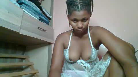 lovergal257 online show from March 7, 4:34 am