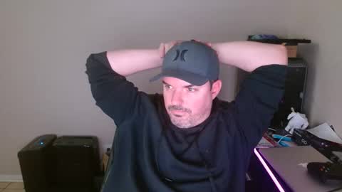 Love2Game online show from February 9, 2:26 am