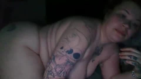 lovetubes101 online show from February 15, 8:57 am