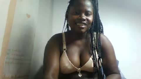 Snapshot of lovie_paula chatting on September 20, 6:00 pm lovie_paula online show from September 20, 6:00 pm