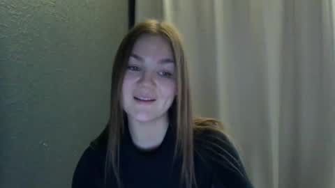 loviesimone online show from October 12, 1:48 pm