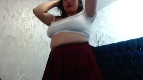 Snapshot of lovingmora chatting on October 11, 2:00 pm Loving Mora online show from October 11, 2:00 pm