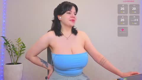 Vikkkk  online show from October 11, 1:38 pm