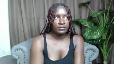 Snapshot of loyalcutie chatting on January 24, 4:59 am loyalcutie online show from January 24, 4:59 am