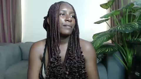 Snapshot of loyalcutie chatting on January 7, 4:39 am loyalcutie online show from January 7, 4:39 am