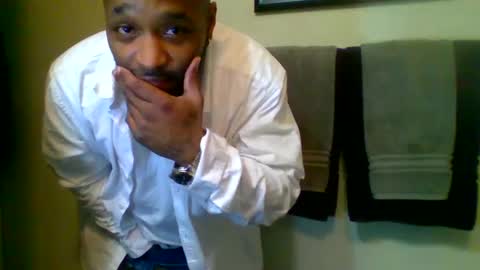 Snapshot of lthbthsi chatting on February 22, 2:19 pm lthbthsi online show from February 22, 2:19 pm