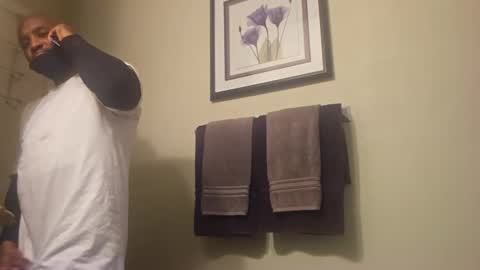 Snapshot of lthbthsi chatting on February 19, 7:48 pm lthbthsi online show from February 19, 7:48 pm