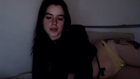 luana online show from February 22, 10:20 pm