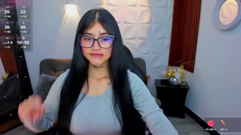 Snapshot of luanabonasx chatting on February 11, 2:24 pm Luana online show from February 11, 2:24 pm