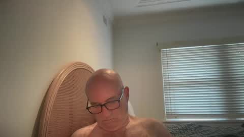 lucas10004 online show from December 26, 10:20 pm