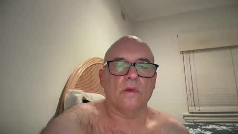 lucas10004 online show from February 26, 11:21 am