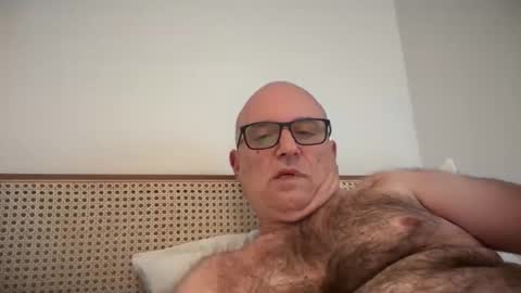 lucas10004 online show from November 20, 7:40 am