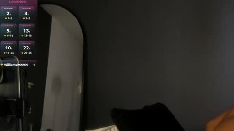   online show from April 1, 1:41 pm