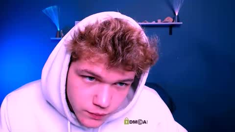 lucas_long_ online show from December 16, 9:59 am