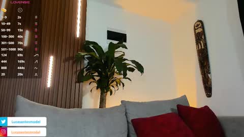 LUCA SANTOS online show from March 25, 4:19 am