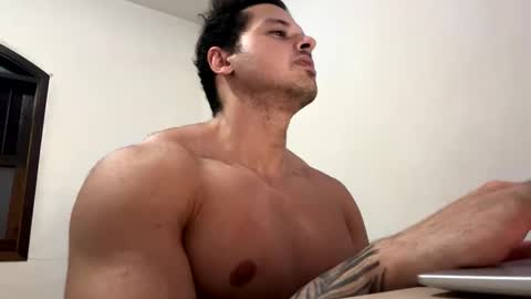 lucasfit24 online show from February 9, 1:00 am