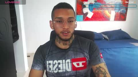 Luca Vanden online show from October 31, 3:23 pm