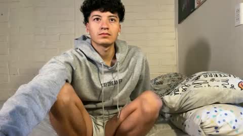 Felipe online show from February 15, 5:55 pm