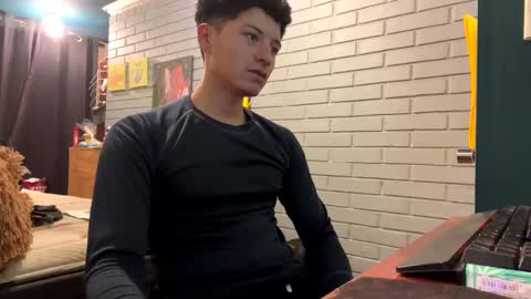 Felipe online show from February 24, 1:35 am