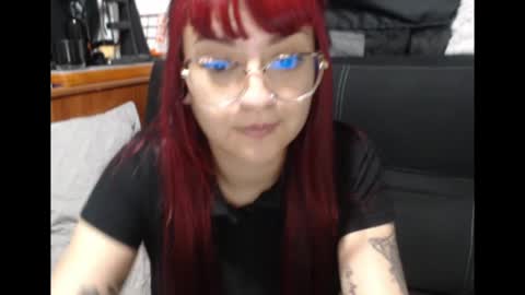 Lulu DCarton online show from April 9, 6:19 am