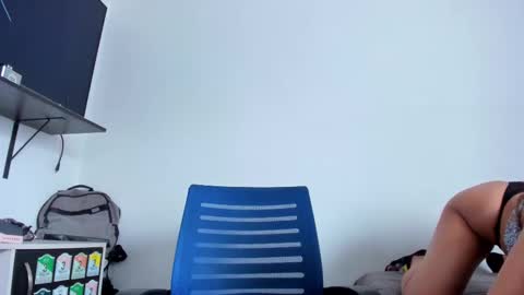 Lucia online show from November 10, 6:21 pm