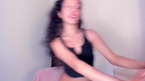 Lucia online show from February 12, 2:48 am