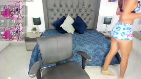 Lucia online show from October 27, 3:28 am