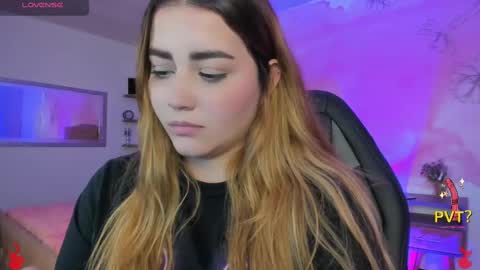 lucia star  online show from February 14, 8:42 am