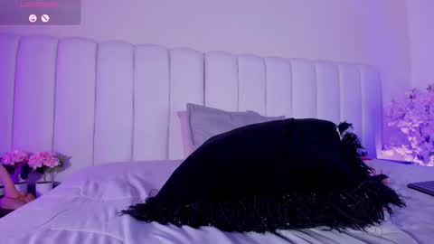 Lisseth  online show from September 27, 1:36 am