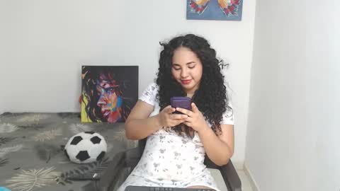 luciana online show from September 20, 6:33 pm