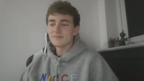 Lucian online show from January 29, 10:53 pm